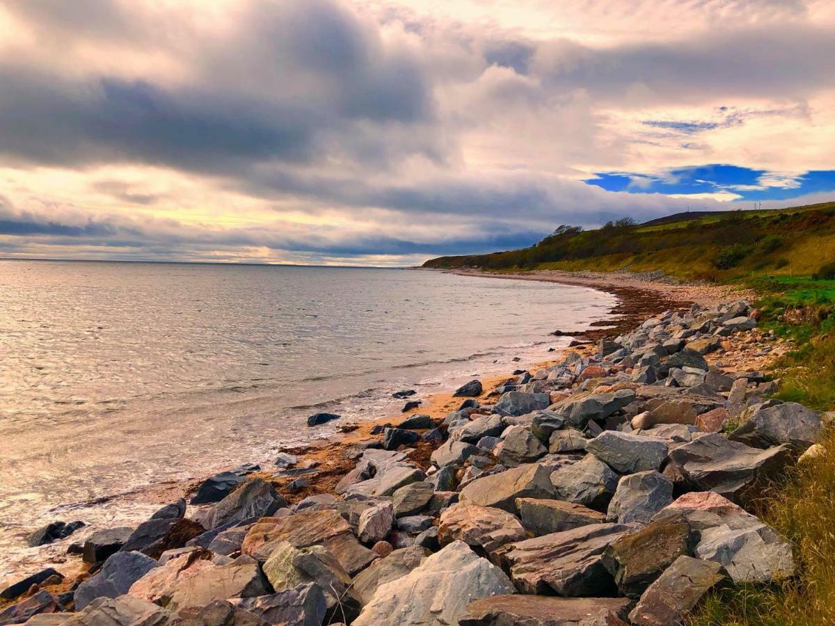 Song Of The Sea, Selkie House Bed and Breakfast Helmsdale Buitenkant foto